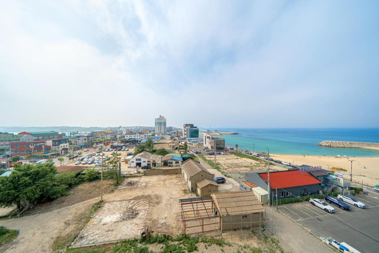 Urbanstay Sokcho Deungdae Beach מראה חיצוני תמונה